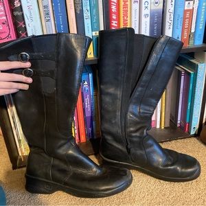 Keen Bern Baby black waterproof boots - women’s size 9